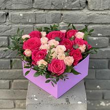 Цветочная композиция из Розы в коробке в Первомайском Кировской области