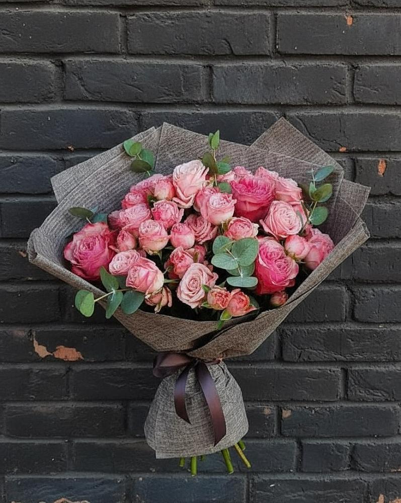 Букет цветов из: Розы в Первомайском Кировской области