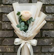 Букет цветов из:  Розы в Первомайском Кировской области