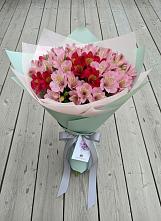 Букет цветов из:  Альстромерии в Первомайском Кировской области