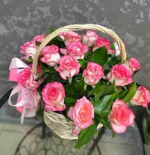 Цветочная композиция из Розы в корзине #REPLACE_PRED# Первомайском Кировской области