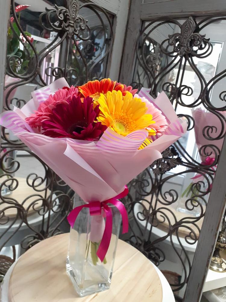 Букет цветов из: Герберы в Первомайском Кировской области