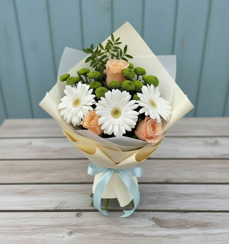 Букет цветов из: Герберы, Розы и Хризантемы в Первомайском Кировской области