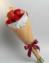 Букет цветов из:  Розы в Первомайском Кировской области