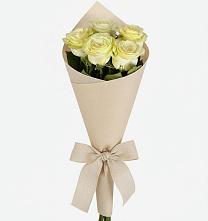 Букет цветов из:  Розы в Первомайском Кировской области