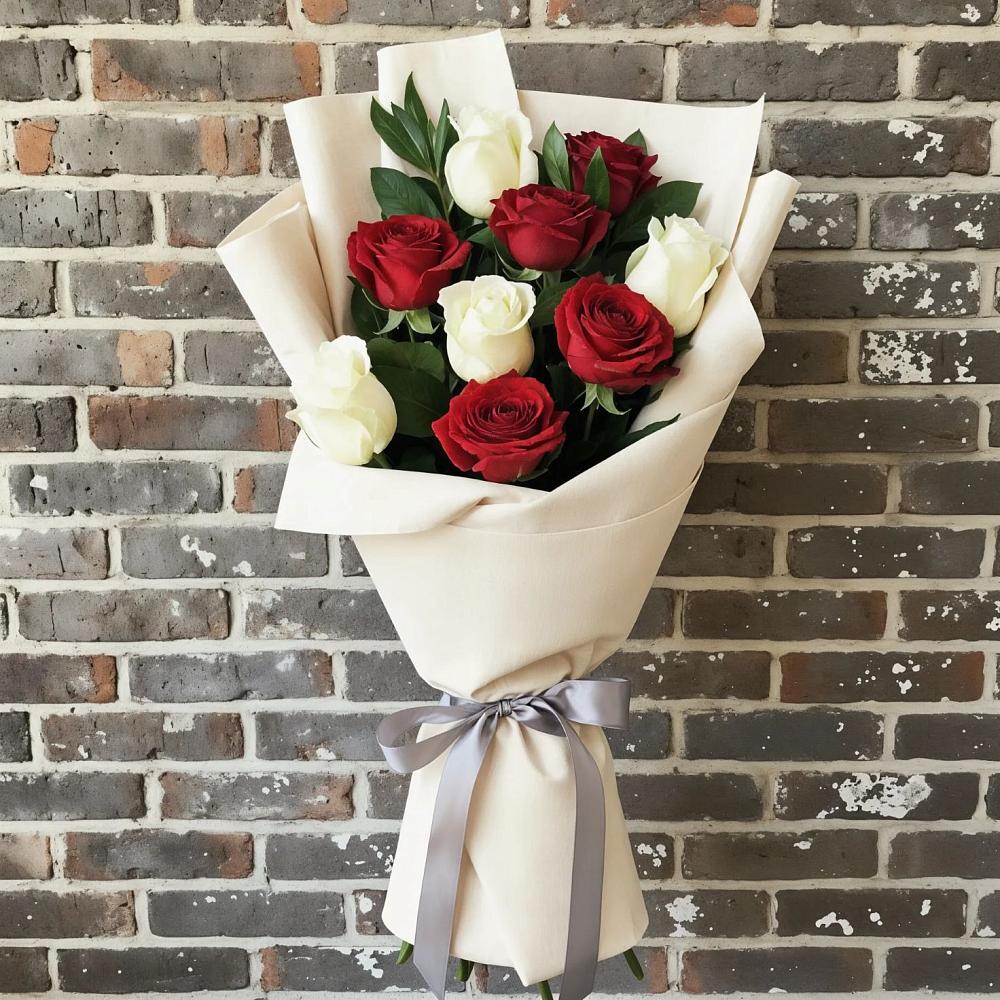 Букет цветов из: Розы в Первомайском Кировской области