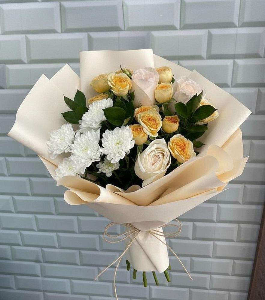 Букет цветов из: Розы и Хризантемы в Первомайском Кировской области