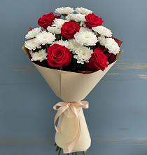 Букет цветов из:  Розы и Хризантемы в Первомайском Кировской области