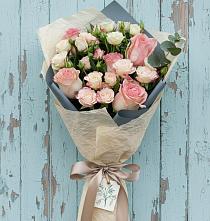Букет цветов из:  Розы #REPLACE_PRED# Первомайском Кировской области