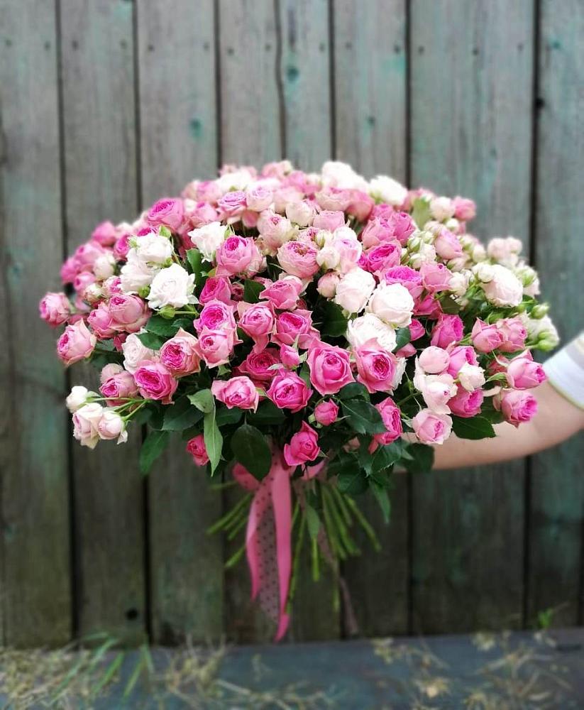 Букет Розовые кустовые розы Натали и Лав Лидия в Первомайском Кировской области