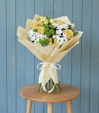 Букет цветов из:  Хризантемы и Розы в Первомайском Кировской области