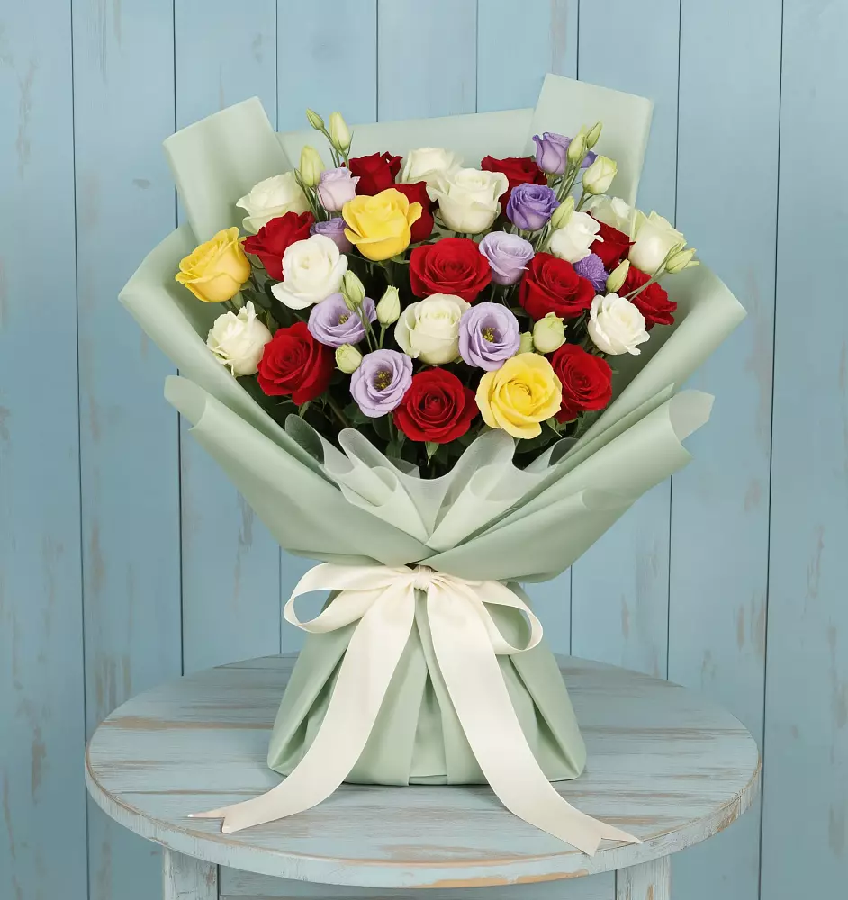 Букет цветов из: Розы в Первомайском Кировской области