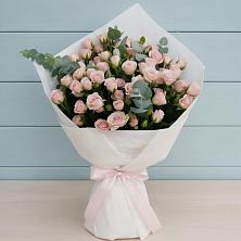 Букет цветов из:  Розы в Первомайском Кировской области