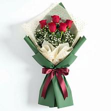 Букет цветов из:  Розы в Первомайском Кировской области
