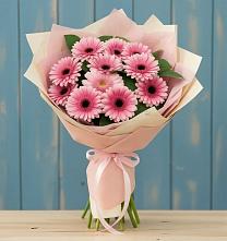 Букет цветов из:  Герберы в Первомайском Кировской области